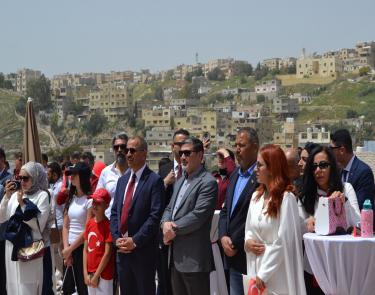 الخط الحجازي يستمر بالاحتفال بيوم العلم ويوم الطفل